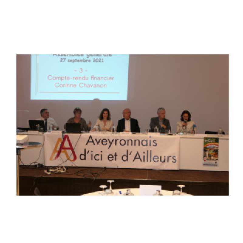 La Fédération des Aveyronnais d'Ici et d'Ailleurs retrouve le chemin des Salons de l'Aveyron pour son Assemblée générale La Fédération des Aveyronnais d'Ici et d'Ailleurs retrouve le chemin des Salons de l'Aveyron pour son Assemblée générale